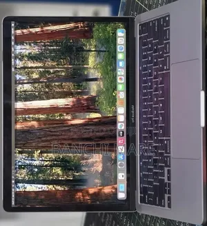 New Laptop Apple MacBook Pro 2020 M1 32GB Apple M1 Pro SSD 1T