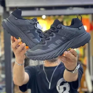 Columbia Waterproof for Hiking & Runes Made in Vietnam