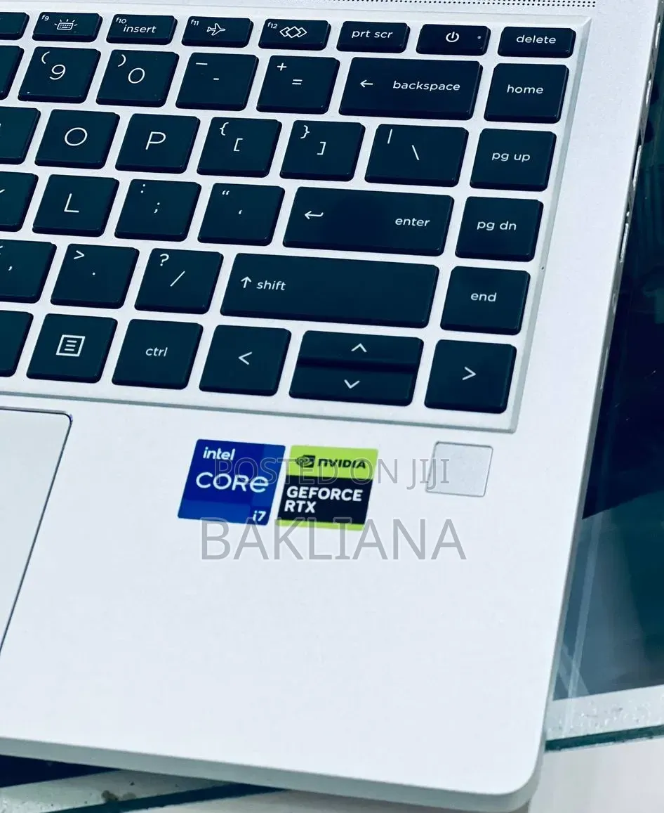 New Laptop HP Probook 11 EE G1 32GB Intel Core i7 SSD 1T
