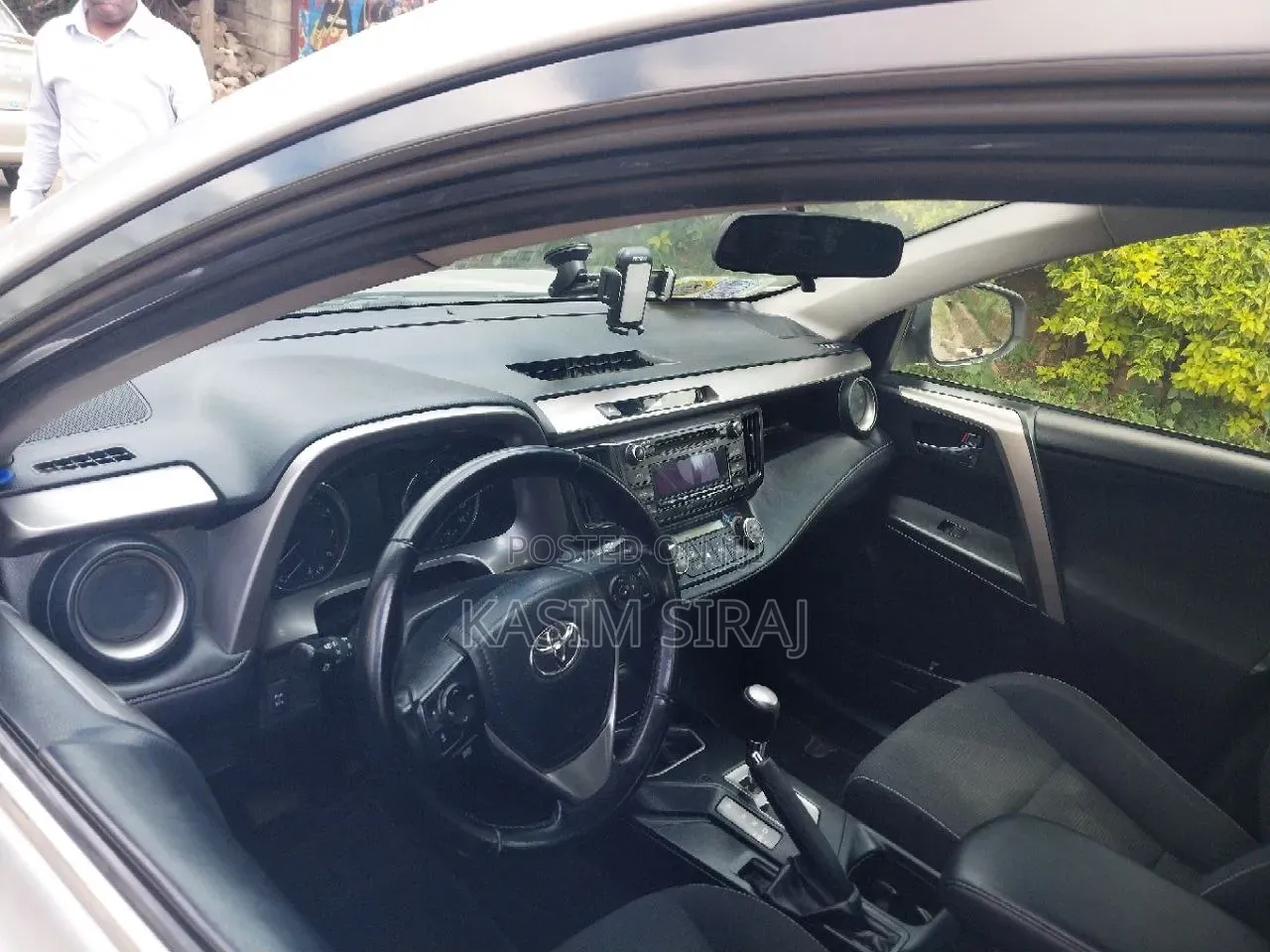 Toyota RAV4 LE AWD (2.5L 4cyl 6A) 2017 Silver