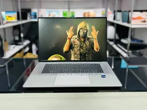 New Laptop HP ZBook Studio 16GB Intel Core i9 SSD 512GB