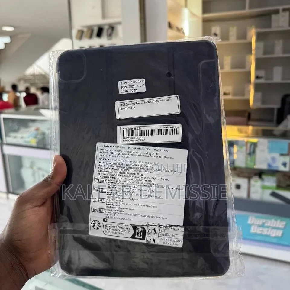 Protective Case for a Samsung Galaxy Tab S8+ (12.4-Inch)
