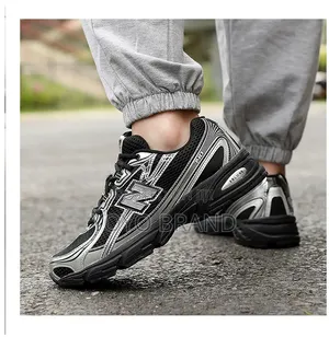 New Balance 740 Black/Metallic Silver Unisex Fashion Sneakers
