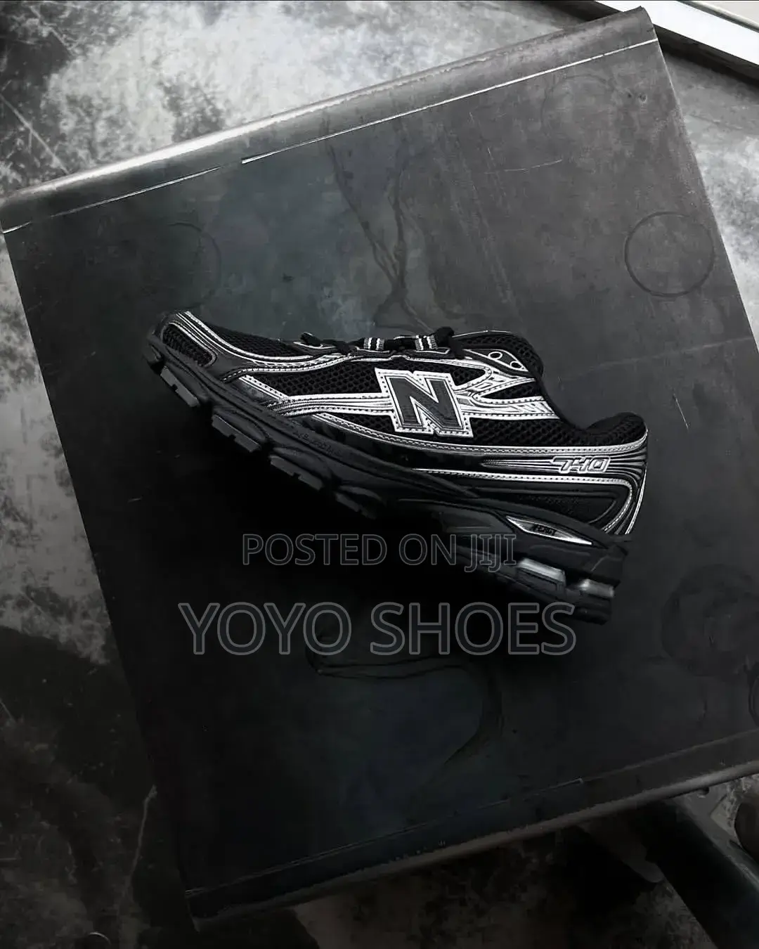 New Balance 740 Black/Metallic Silver Unisex Fashion Sneakers