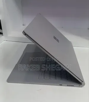 New Laptop Microsoft Surface 16GB Intel Core i5 SSD 512GB