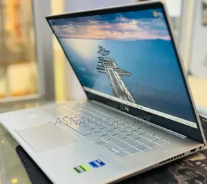 New Laptop HP Envy 15 16GB Intel Core i7 SSD 512GB