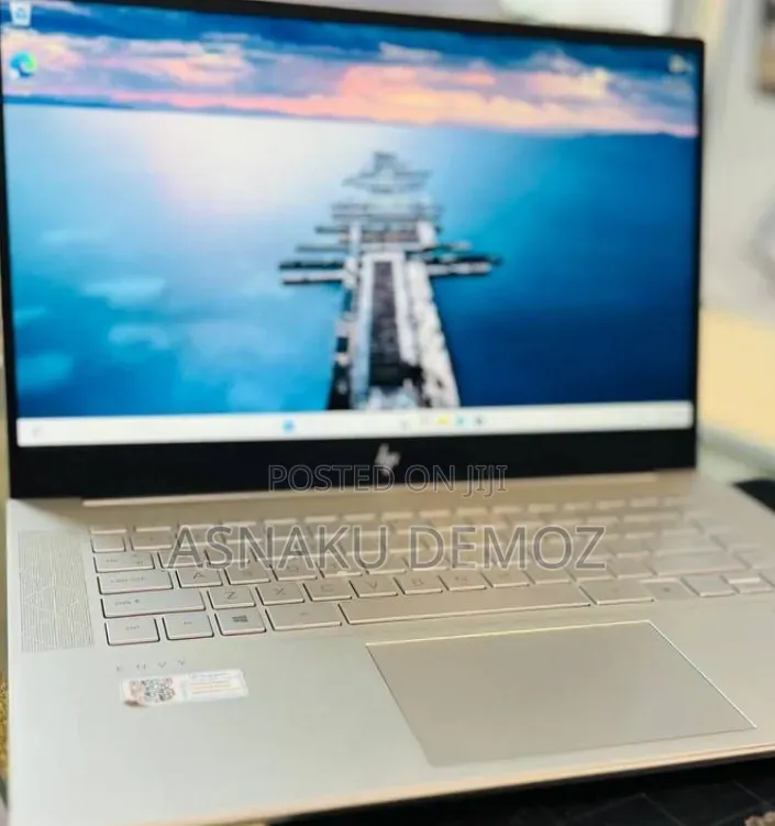 New Laptop HP Envy 15 16GB Intel Core i7 SSD 512GB