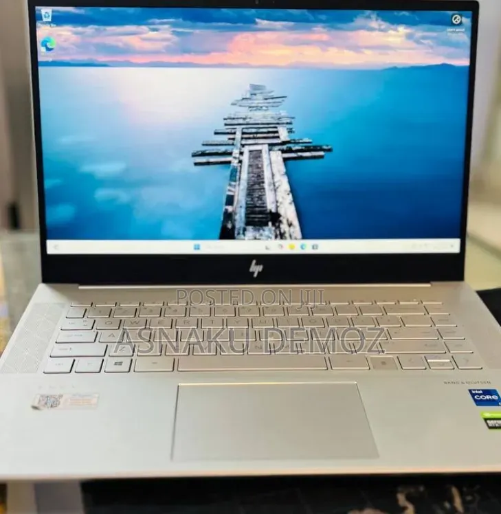 New Laptop HP Envy 15 16GB Intel Core i7 SSD 512GB