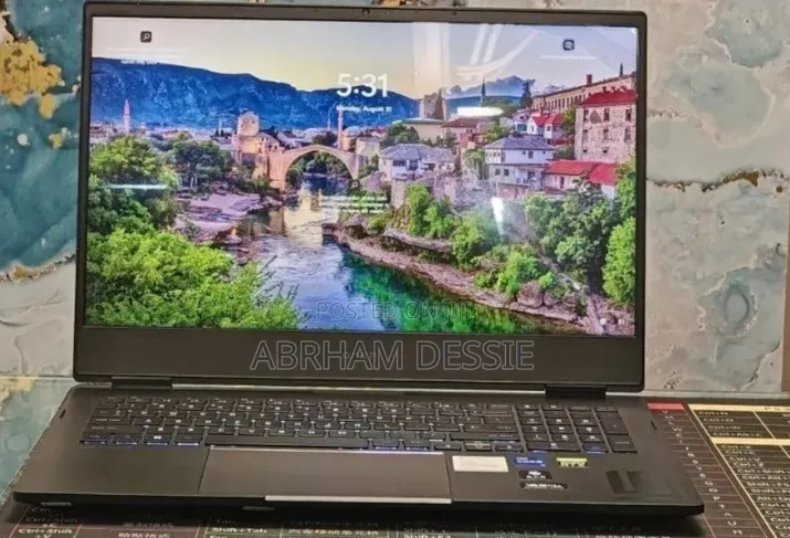 New Laptop HP 16GB Intel Core i7 SSD 512GB