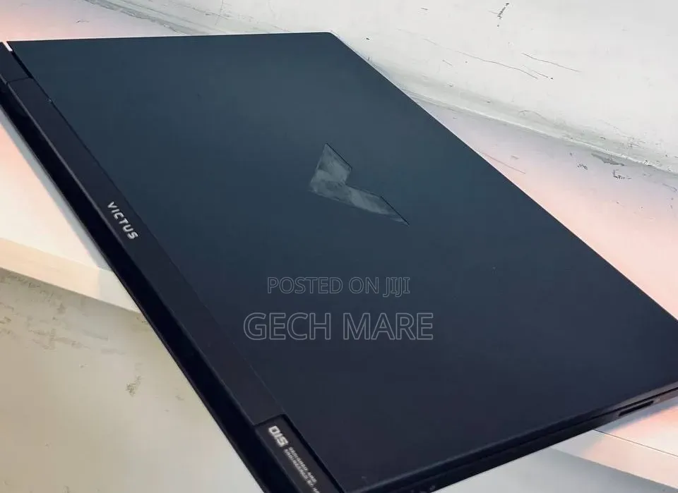 New Laptop HP Victus 15 16GB Intel Core i5 SSD 512GB