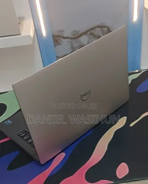 New Laptop Dell XPS 13 16GB Intel Core i7 SSD 512GB