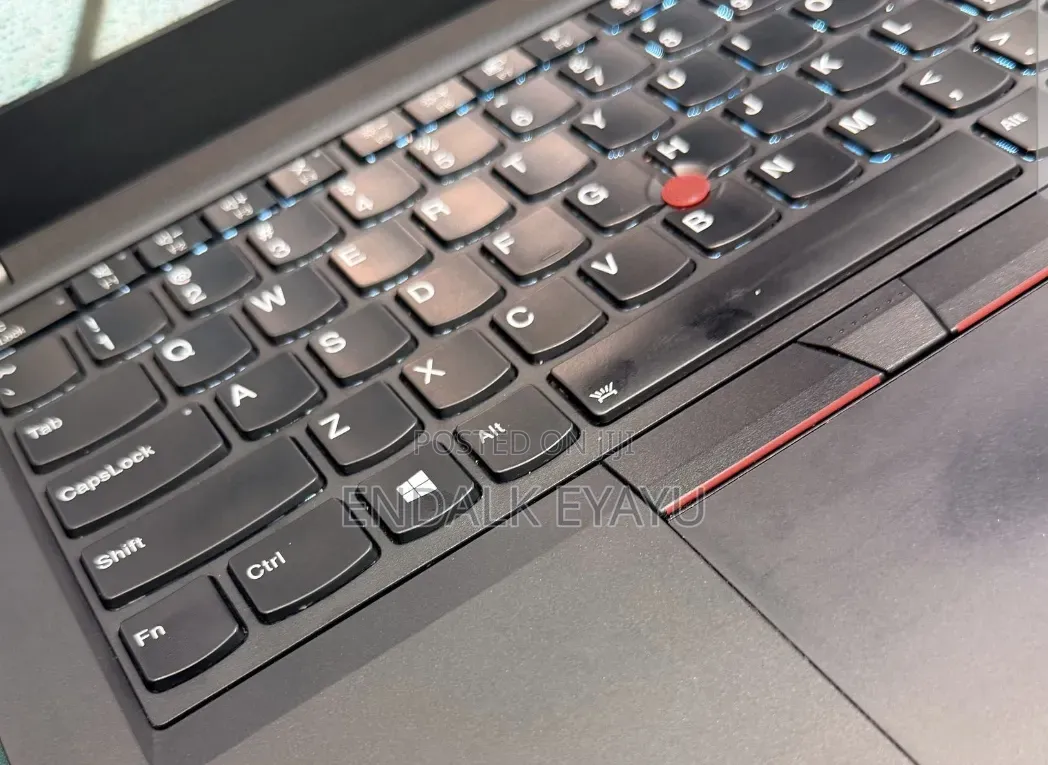 New Laptop Lenovo ThinkPad T490s 8GB Intel Core i5 SSD 256GB