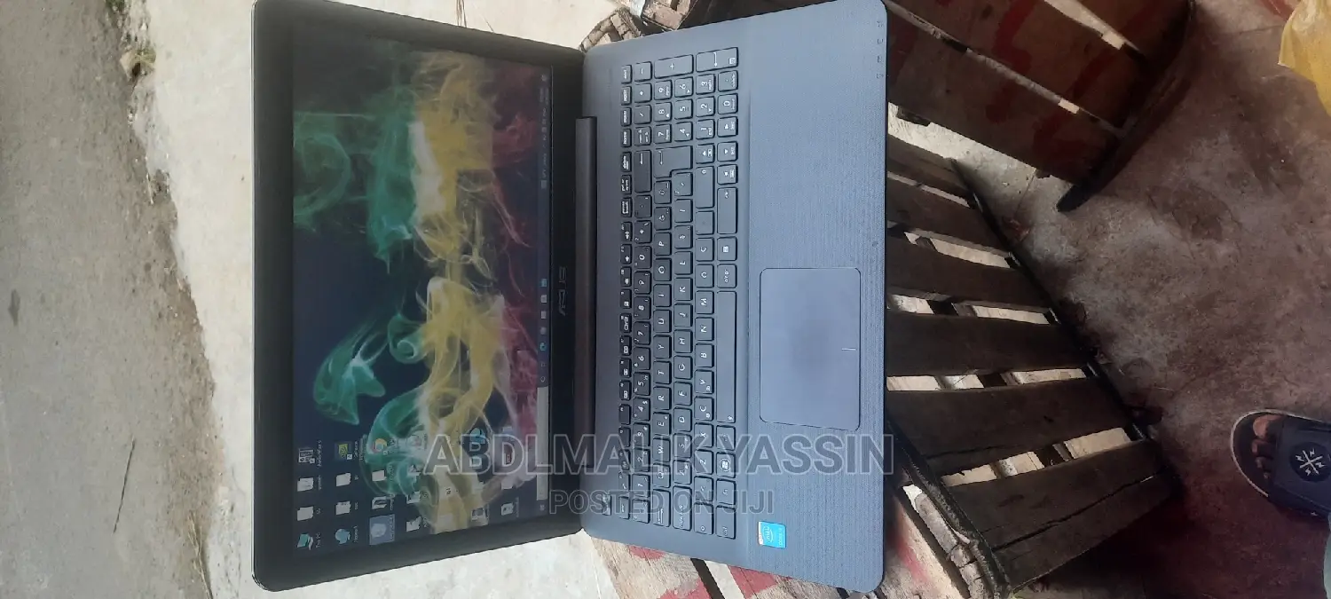 Laptop Asus A42JK 8GB Intel Core I5 HDD+SSD 500GB