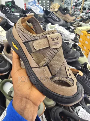 Flat Shoes (የ በጋ ክፍት ጫማ )