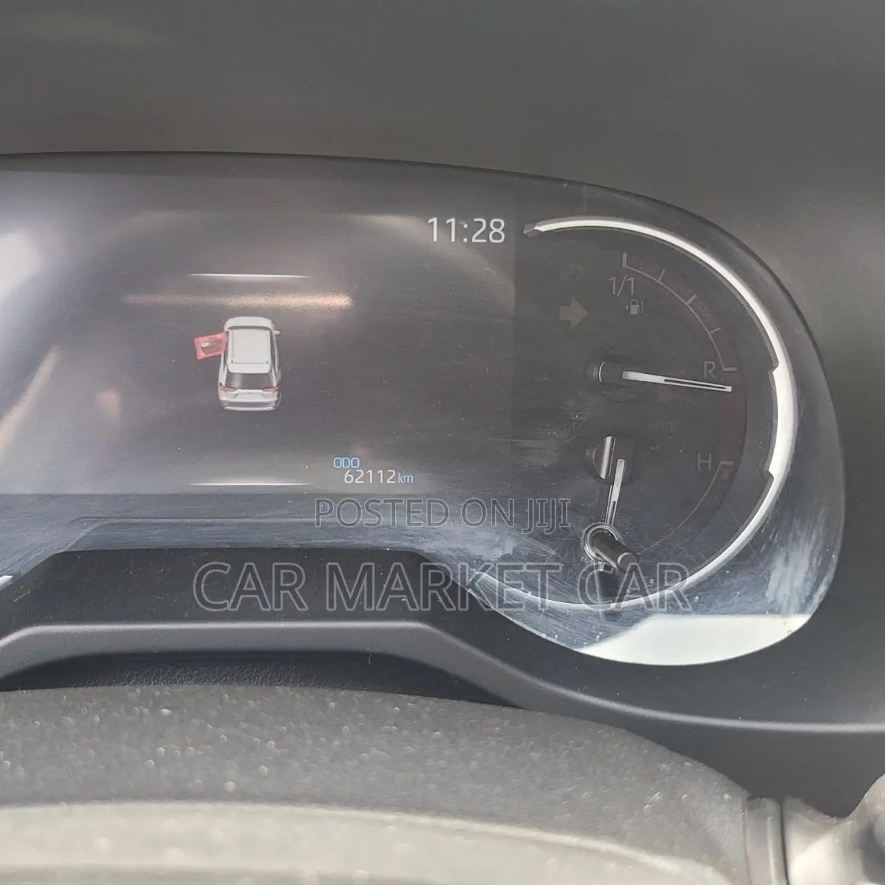 Toyota RAV4 Limited 2021 White