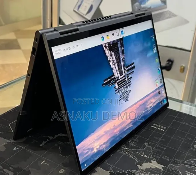 New Laptop Lenovo ThinkPad X1 Yoga 16GB Intel Core i7 SSD 512GB