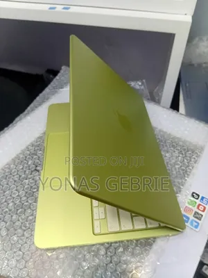 New Laptop Apple MacBook Neo 2026 8GB SSD 512GB