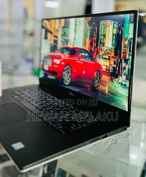 New Laptop Dell XPS 15 16GB Intel Core i7 SSD 512GB