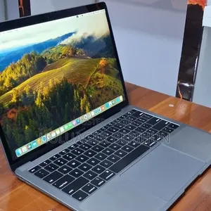 New Laptop Apple MacBook Air 2019 8GB Intel Core i5 SSD 128GB