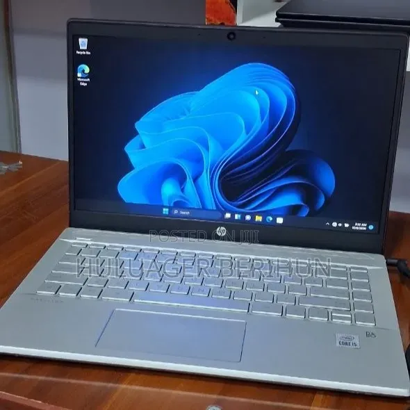 New Laptop HP Pavilion 14 8GB Intel Core i5 SSD 512GB
