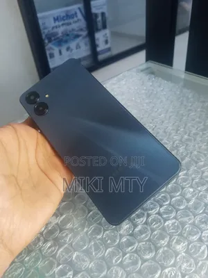 New Samsung Galaxy A06 64 GB
