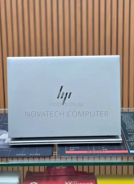 Laptop HP EliteBook 840 G10 16GB Intel Core i7 SSD 512GB