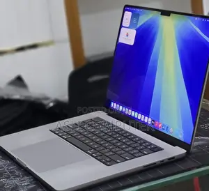 New Laptop Apple MacBook Pro 2021 M1 Max 64GB Apple M1 Max SSD 1T