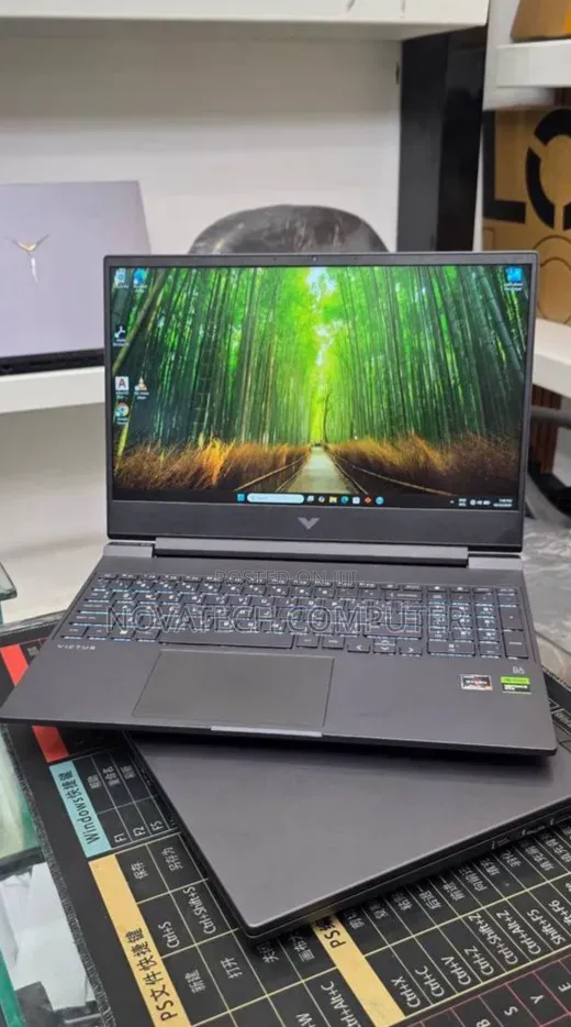 Laptop HP Victus 16 8GB AMD Ryzen 5 SSD 512GB