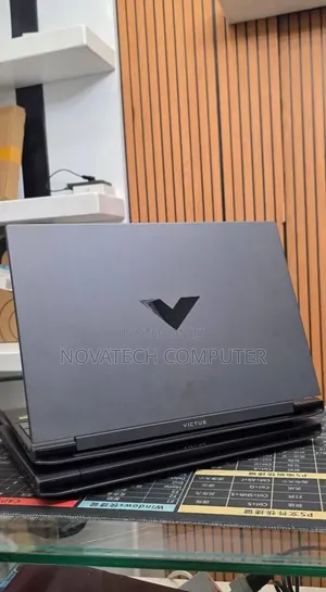 Laptop HP Victus 16 8GB AMD Ryzen 5 SSD 512GB