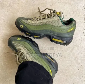 Nike Air Max 95 Sp (GUTTA GREEN )Original