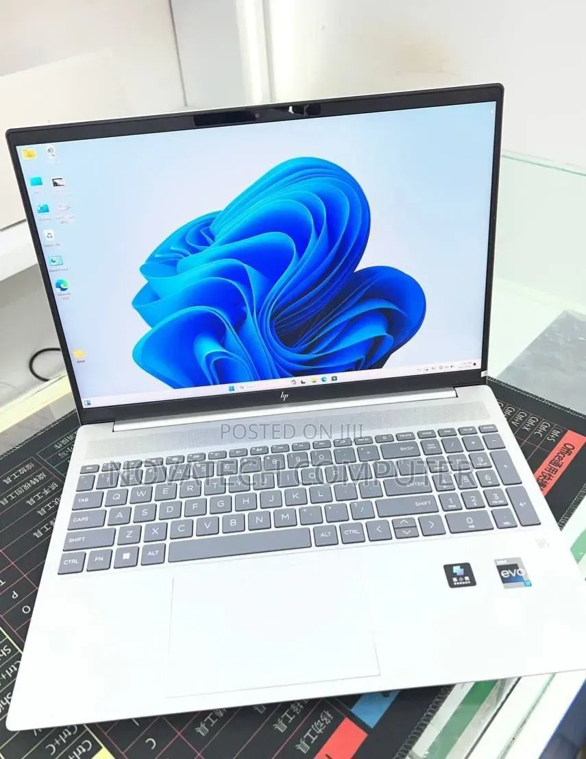 Laptop HP Pavilion 17z 16GB Intel Core i7 SSD 1T