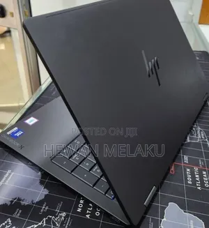 New Laptop HP OmniBook Ultra Flip 16" 16GB Intel Core Ultra 7 SSD 1T