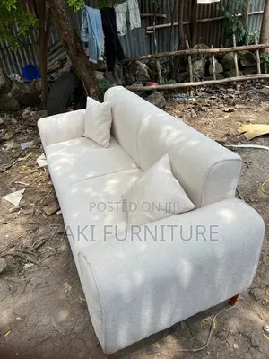 Elegant Sofa – Limited Deal