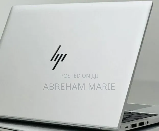 New Laptop HP EliteBook 830 G8 8GB Intel Core i7 SSD 512GB