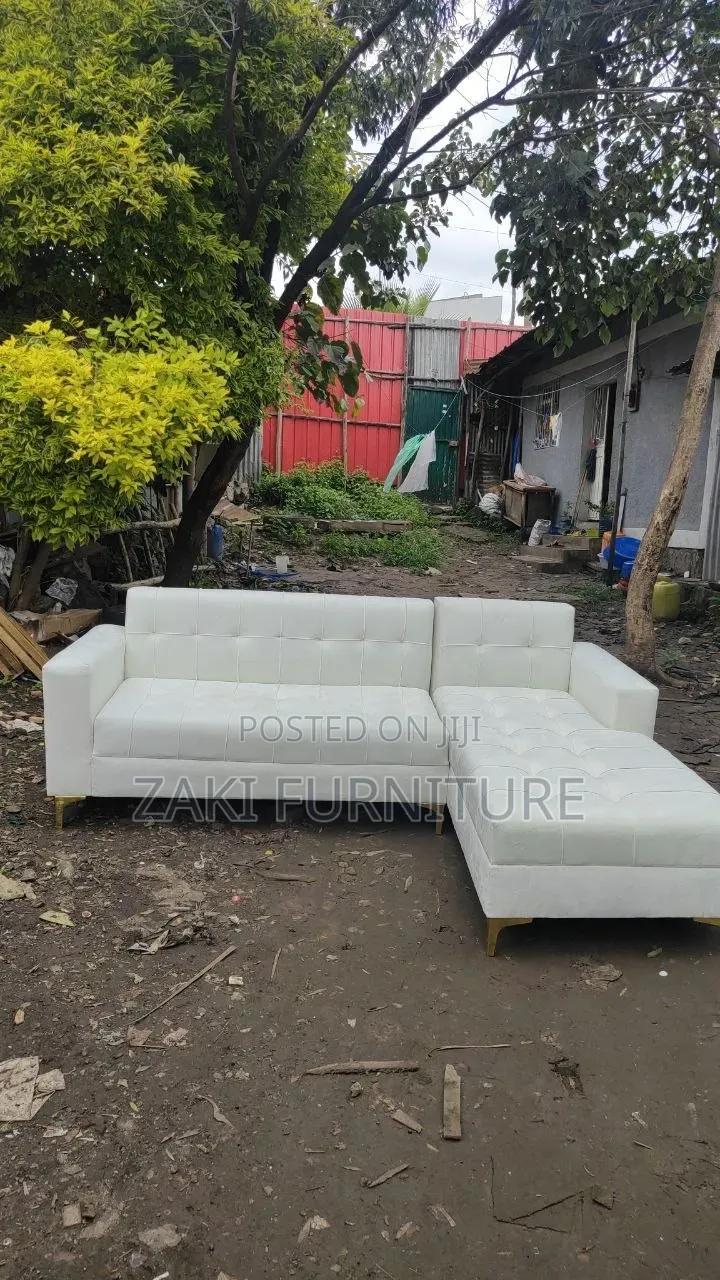 Designer Sofa – Special Offer