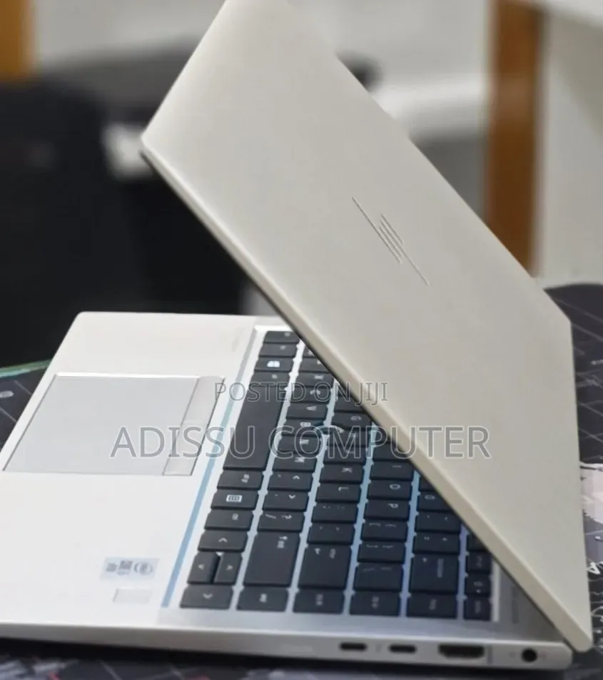 New Laptop HP EliteBook 840 G7 16GB Intel Core i5 SSD 512GB