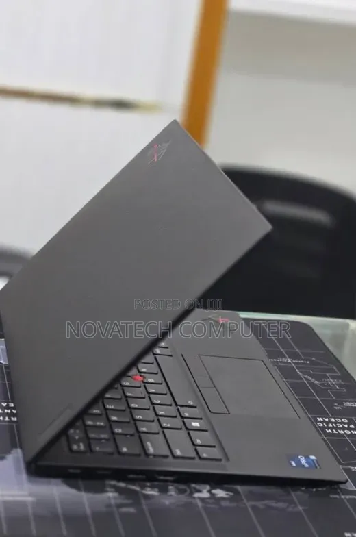 Laptop Lenovo ThinkPad X1 Carbon 16GB Intel Core i7 SSD 512GB