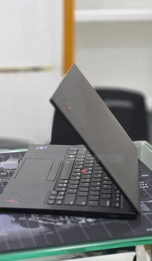 Laptop Lenovo ThinkPad X1 Carbon 16GB Intel Core i7 SSD 512GB