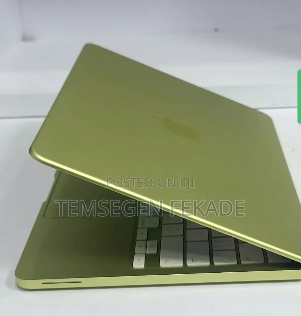 New Laptop Apple MacBook Neo 2026 8GB SSD 512GB