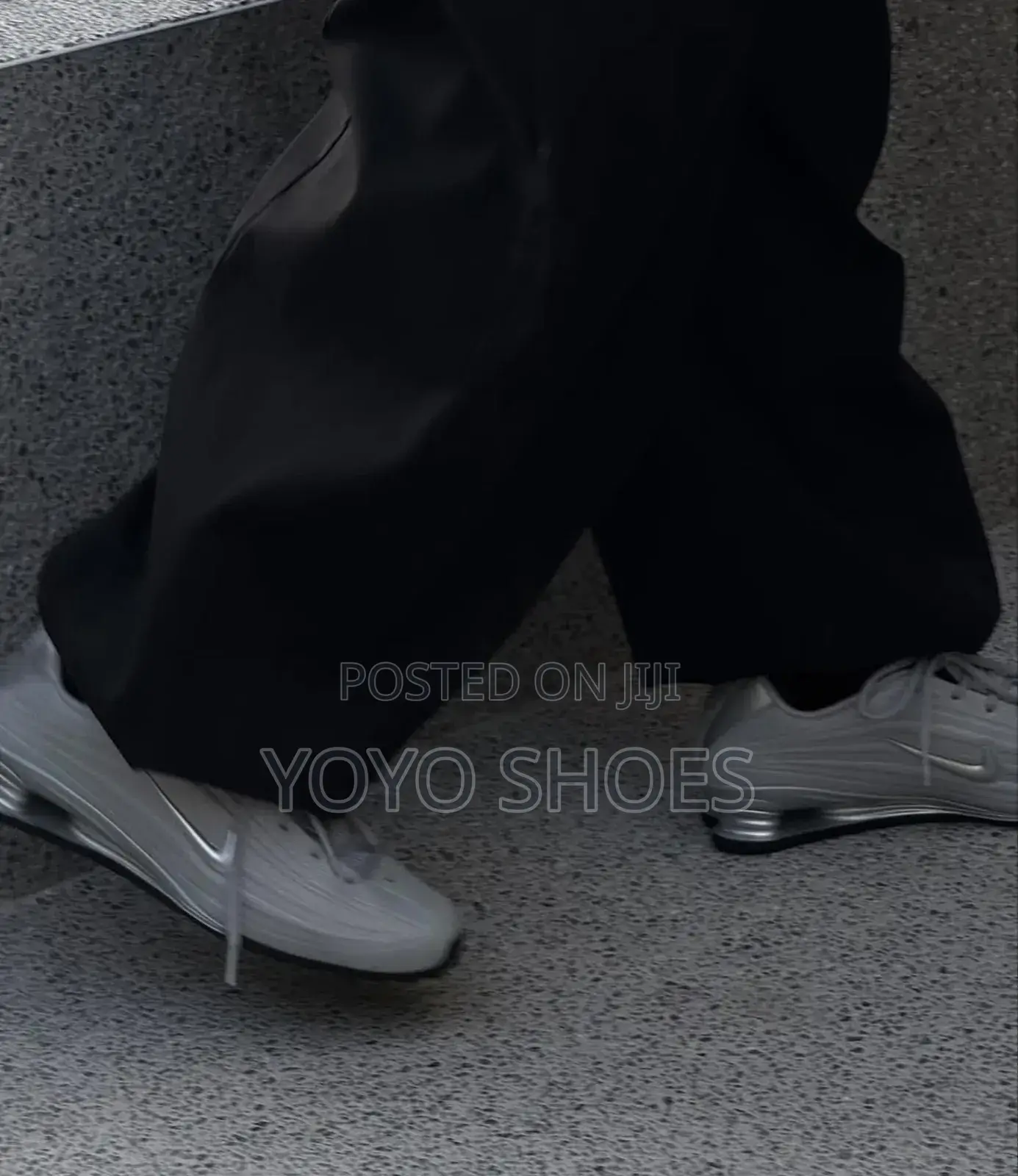 Nike Shox Z Metallic Silver /Black Unisex Fashion Sneaker