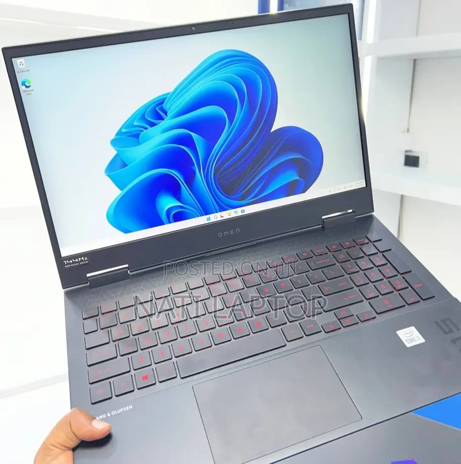 New Laptop HP Omen 15 16GB Intel Core i7 SSD 512GB