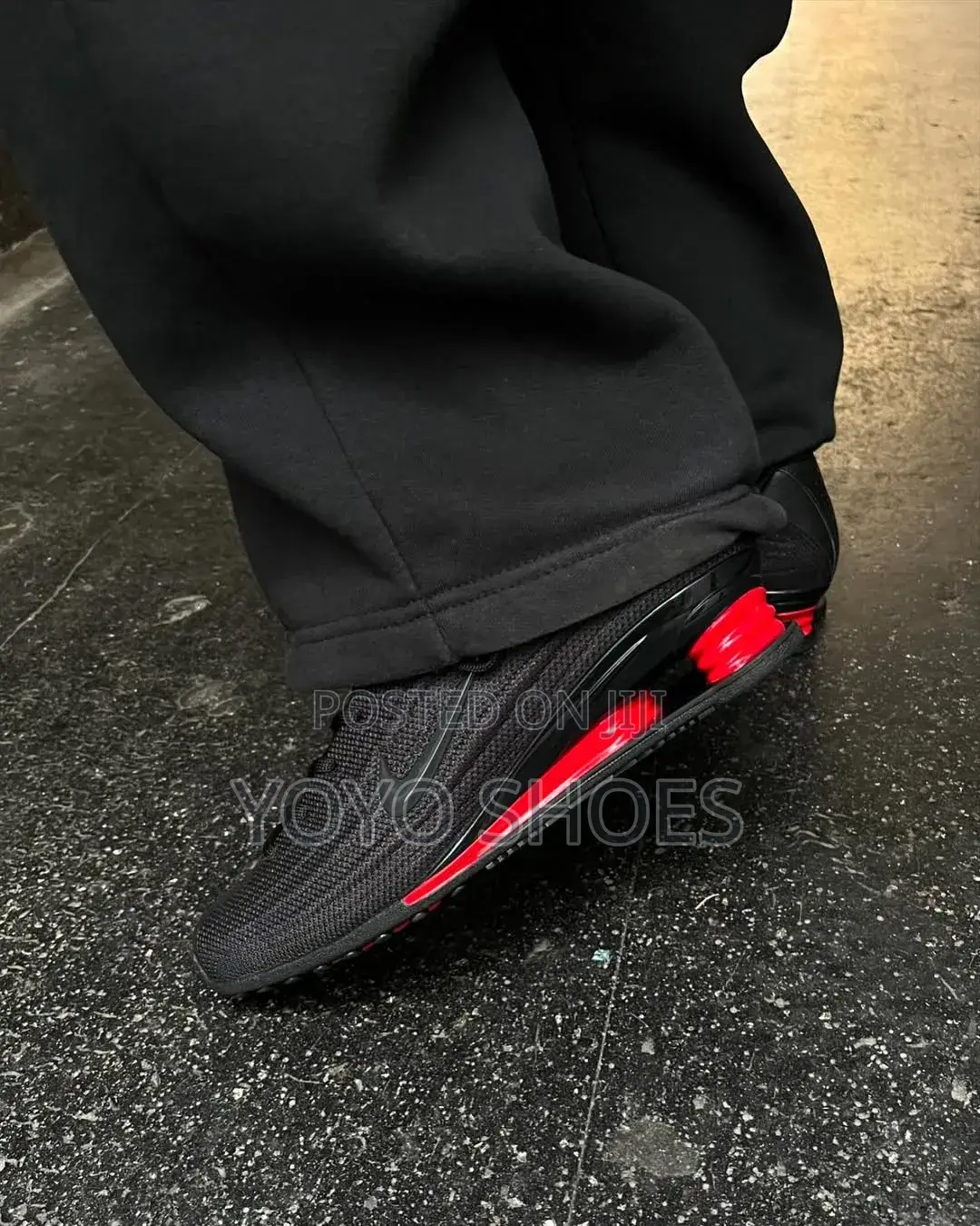 Nike Shox Z "Black/University Red" Unisex Fashion Sneaker