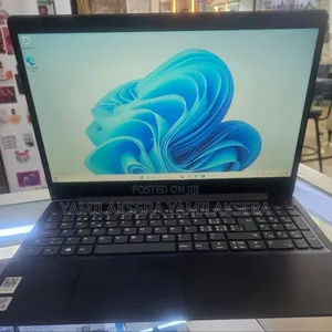 New Laptop Lenovo Ideapad 3 8GB Intel Core i3 SSD 512GB