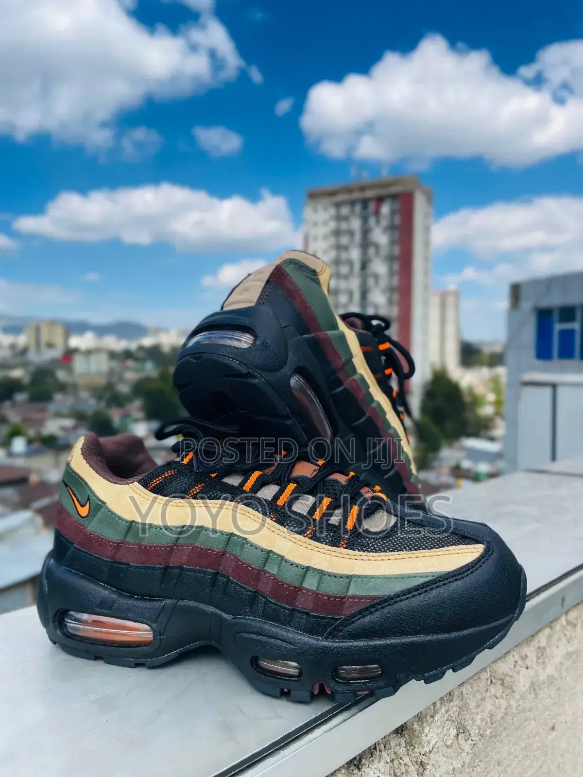 Nike Air Max 95 "Dark Army" Bright Orange Unisex Sneaker
