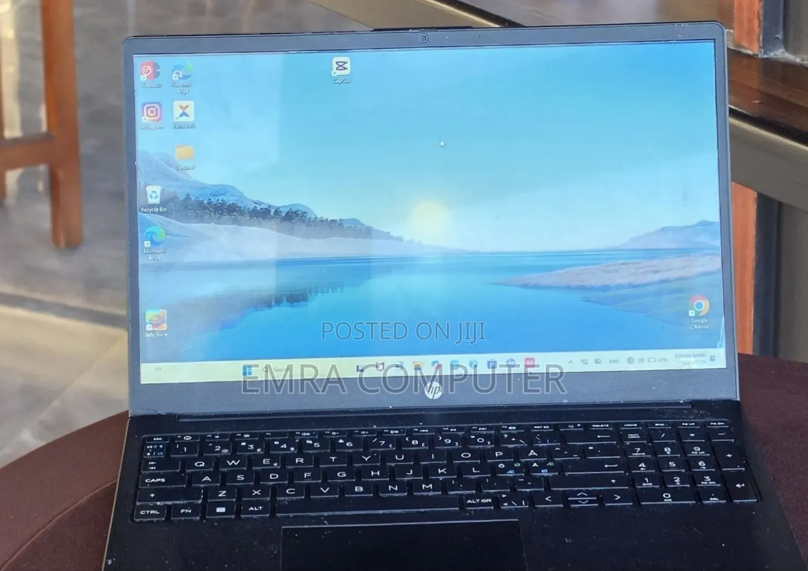 New Laptop HP 8GB Intel Core i3 SSD 128GB