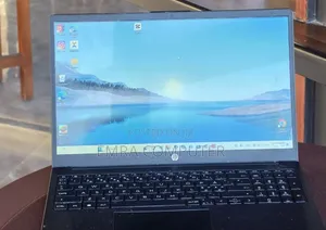 New Laptop HP 8GB Intel Core i3 SSD 128GB
