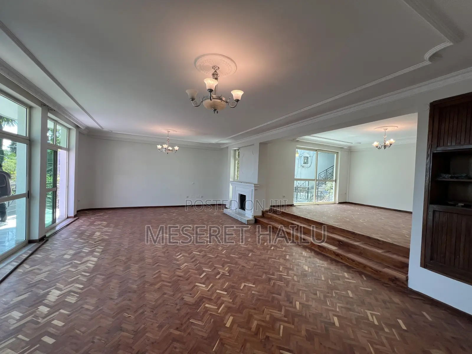 6bdrm House in Megenaga Top View, Bole for rent