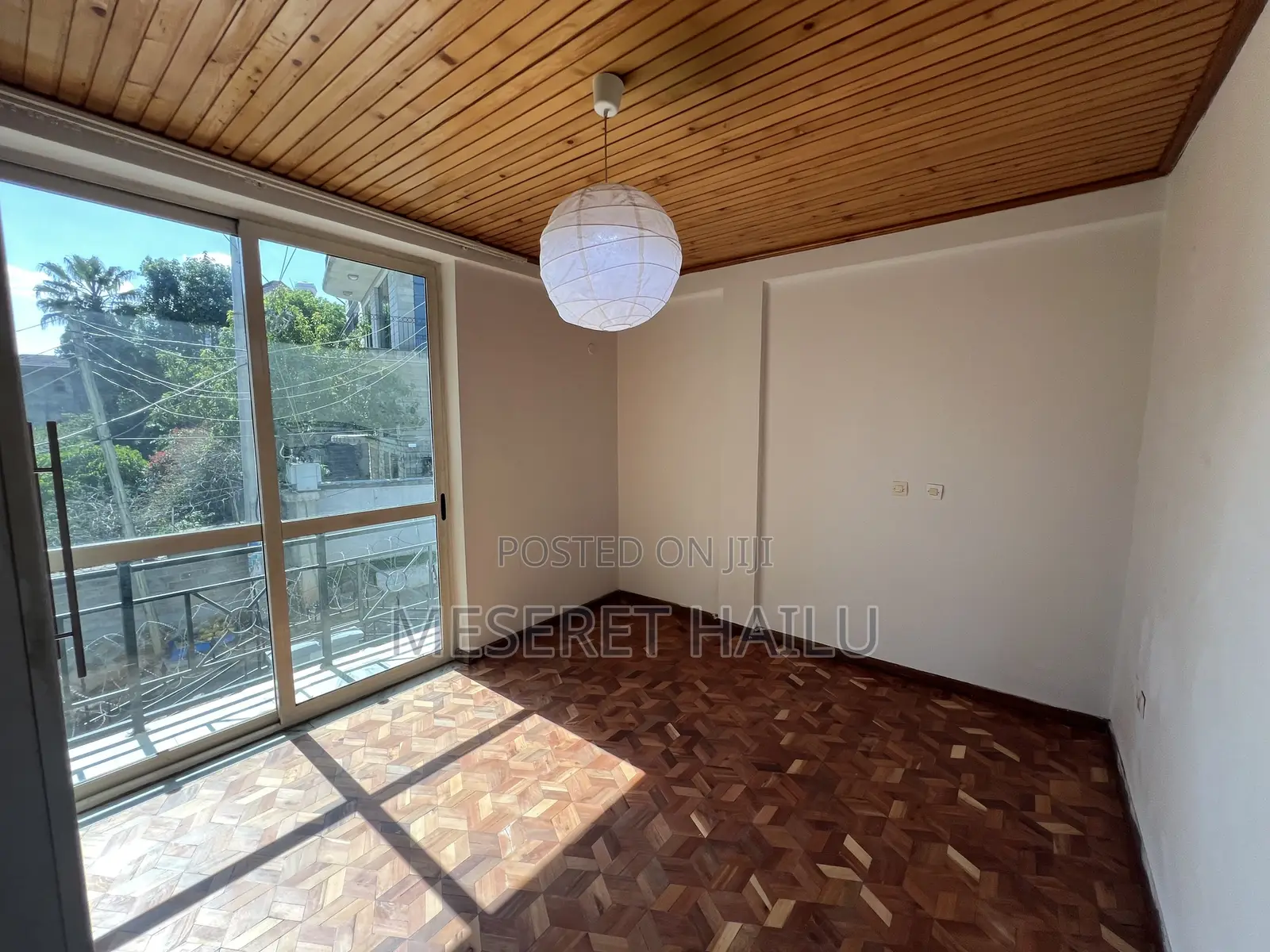 6bdrm House in Megenaga Top View, Bole for rent