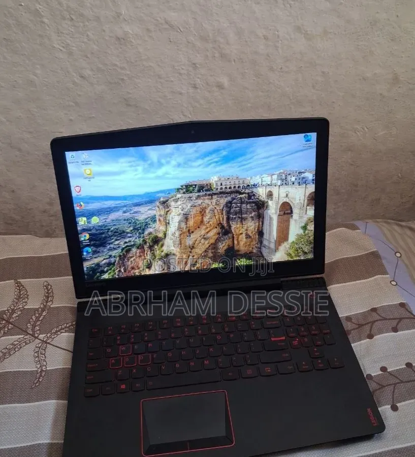 New Laptop Lenovo 16GB Intel Core i7 SSD 512GB