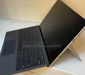 New Laptop Microsoft Surface Pro 7 16GB Intel Core i7 SSD 512GB